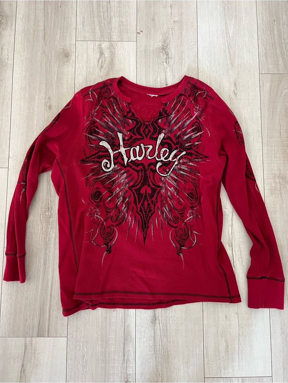 Harley-Davidson Red Long Sleeve Graphic Top